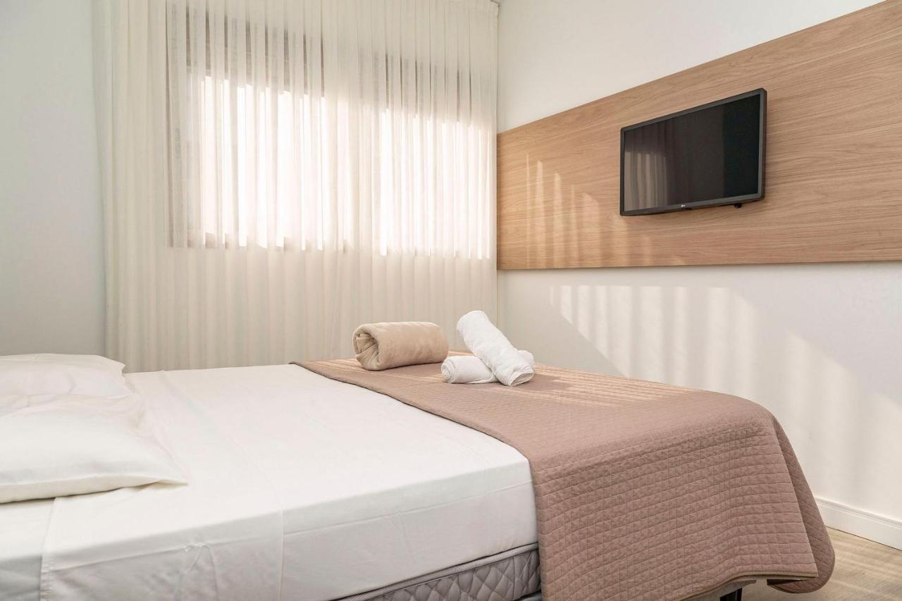 Punta Blu 102-7 - Apartamento De Alto Padrao Em Condominio Exclusivo, Quadra Poliesportiva - Piscina - Portaria 24H. Бомбиняс Екстериор снимка
